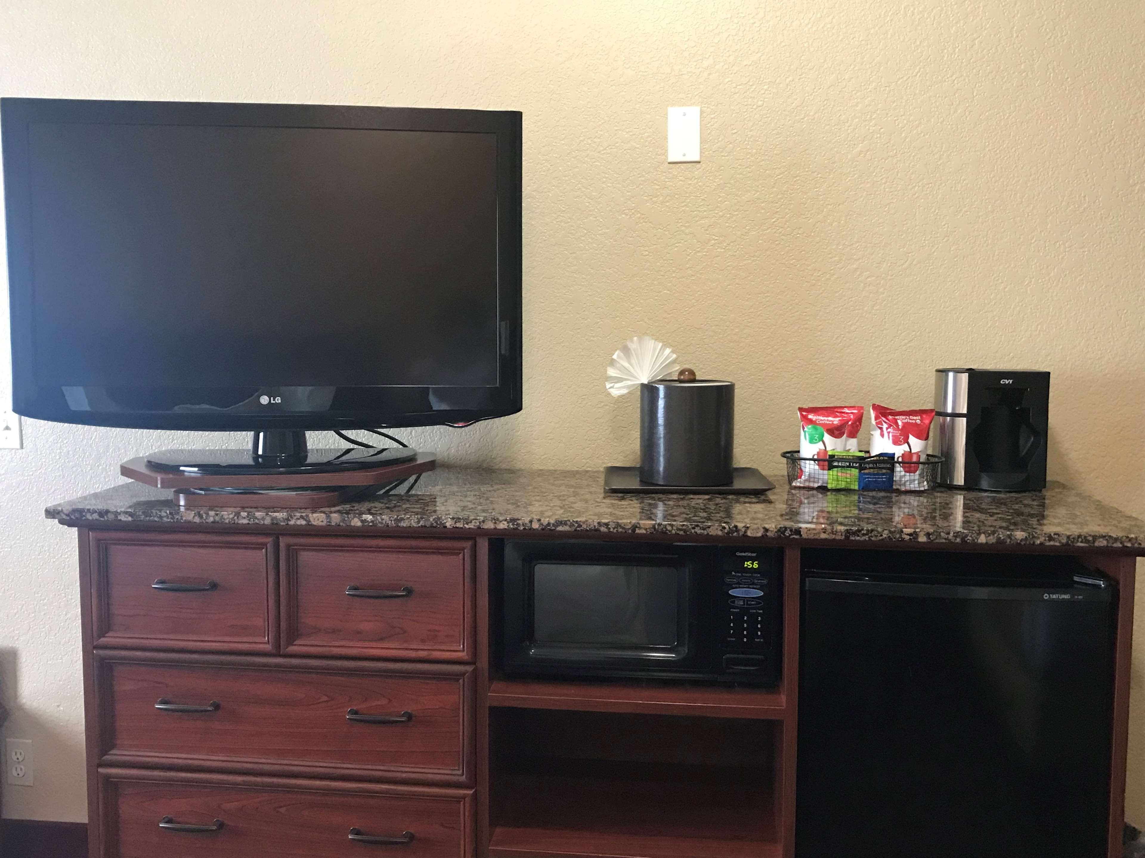 Best Western Plus Oklahoma City Юкон Екстериор снимка