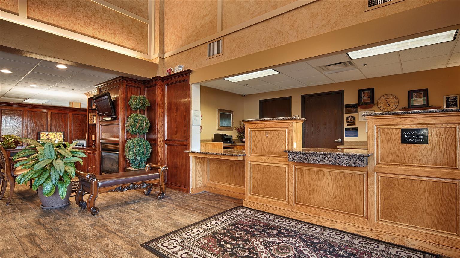 Best Western Plus Oklahoma City Юкон Екстериор снимка